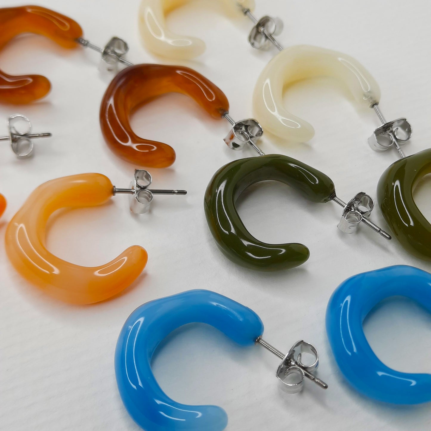Colourful Organic Form C-Hoop Earrings (Cream, Tan, Brown, Blue, Green)