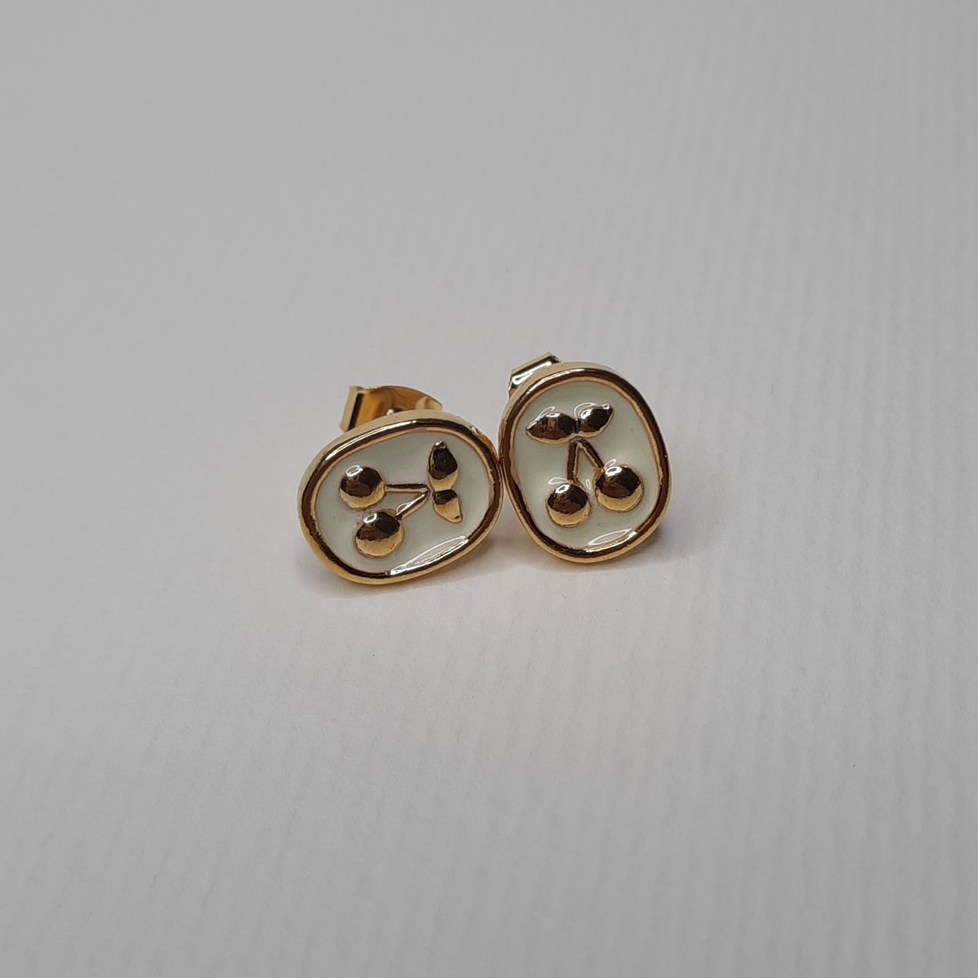Cherry Portrait Enamel Studs (White)- AIGOO