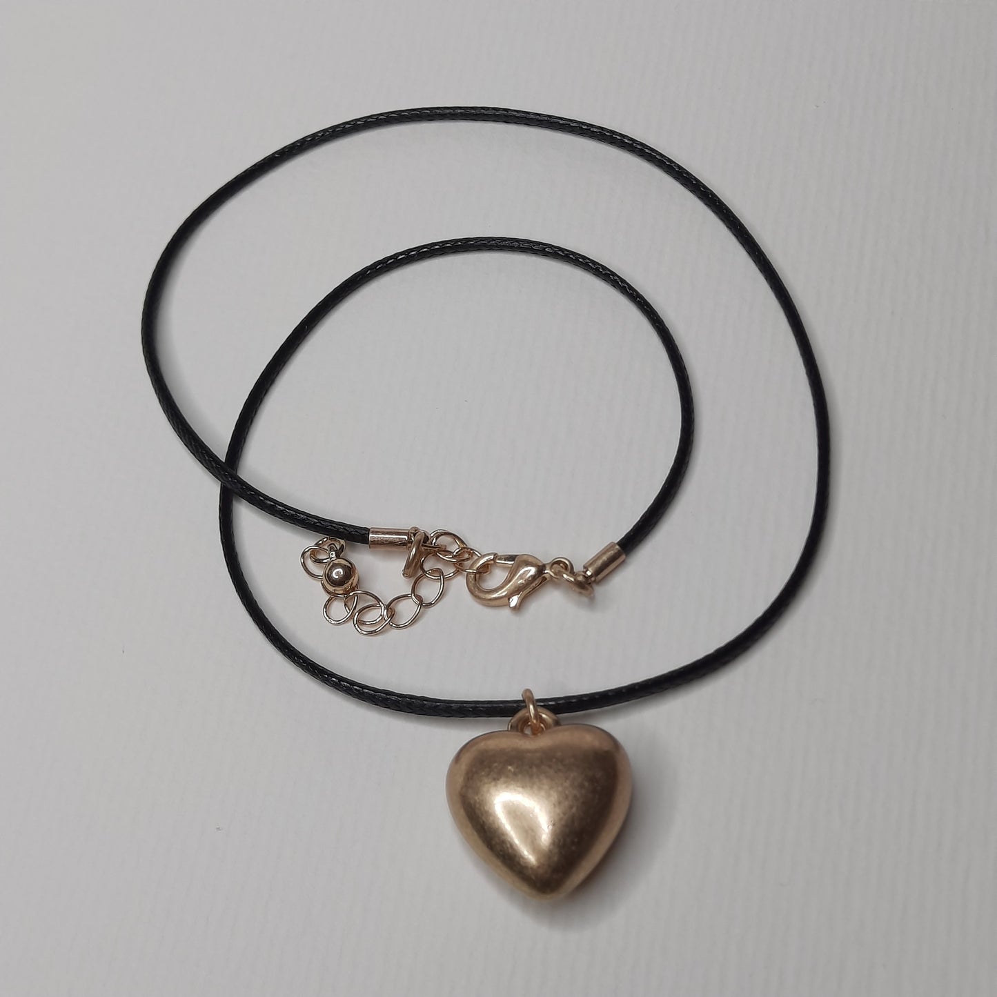 Metallic Heart Necklace (Gold, Silver)