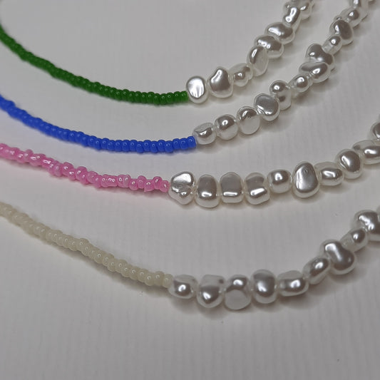 Beads And Pearls Necklace (White, Pink, Green, Blue)