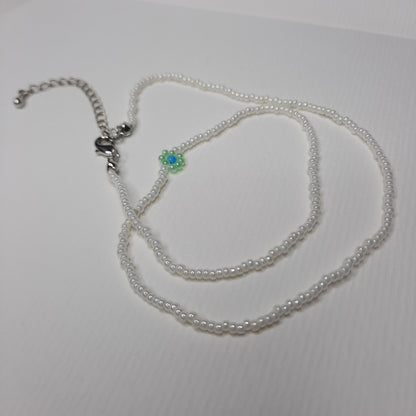 Beaded Mini Flower Necklace (Yellow/White, Green/White, Red/Black, Purple/Black)