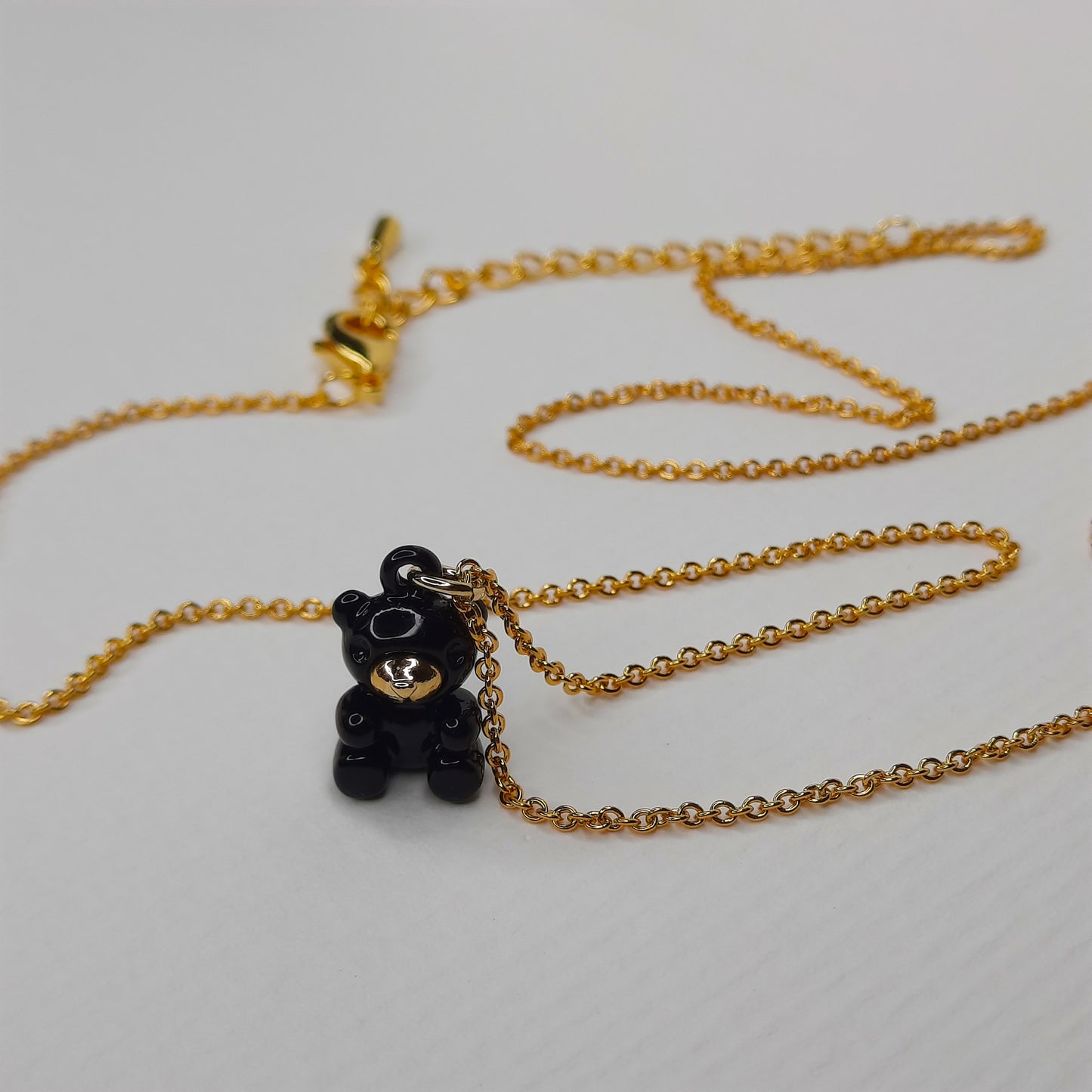 Gold Gleam Gummy Bear Necklace (White, Black, Orange, Pink, Purple, Blue)