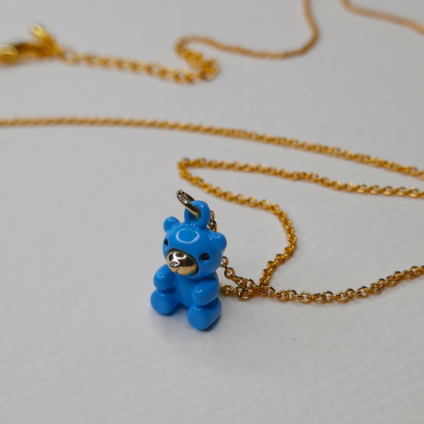 Gold Gleam Gummy Bear Necklace (White, Black, Orange, Pink, Purple, Blue)
