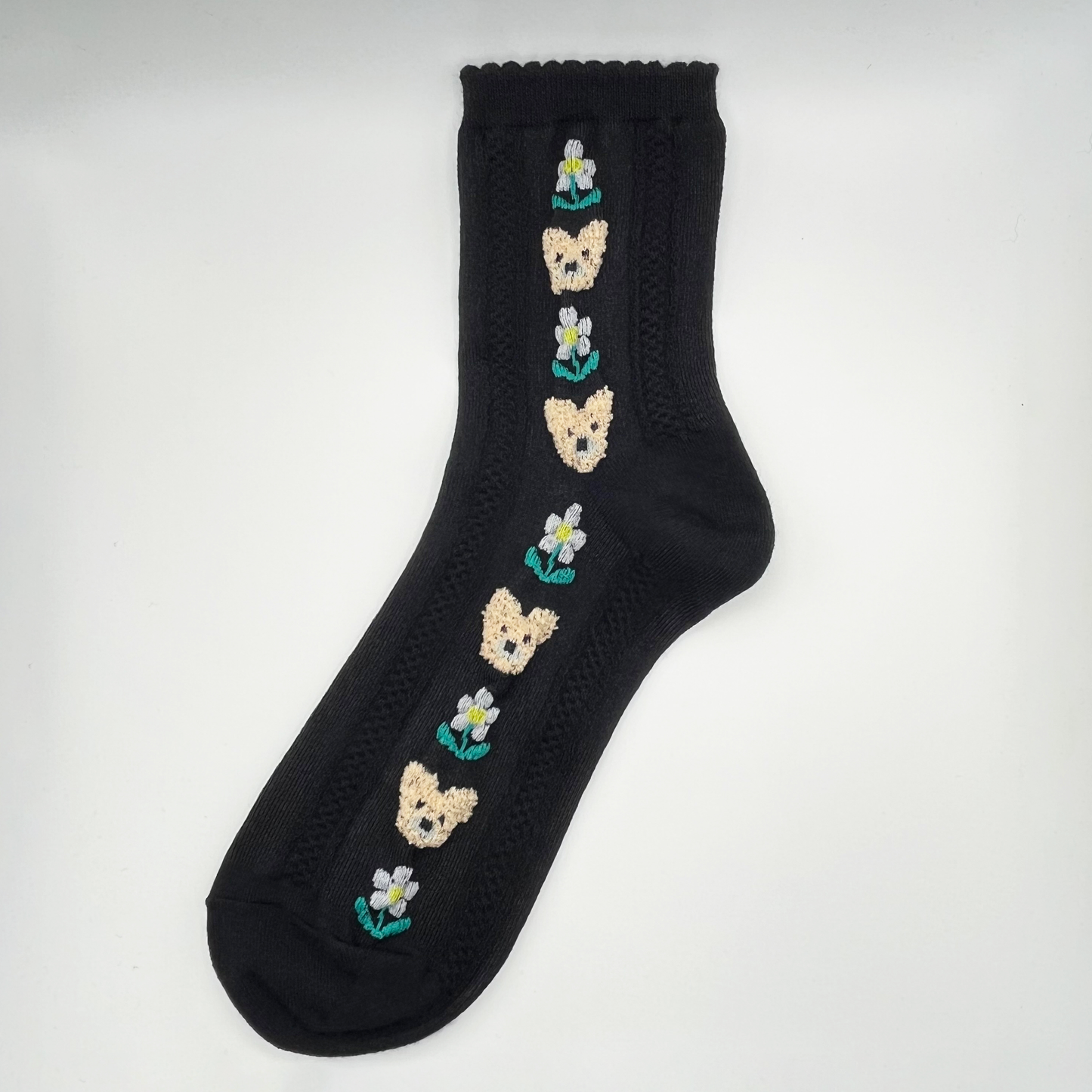 Teddy Daisy Chain Socks (Lavender, Black)