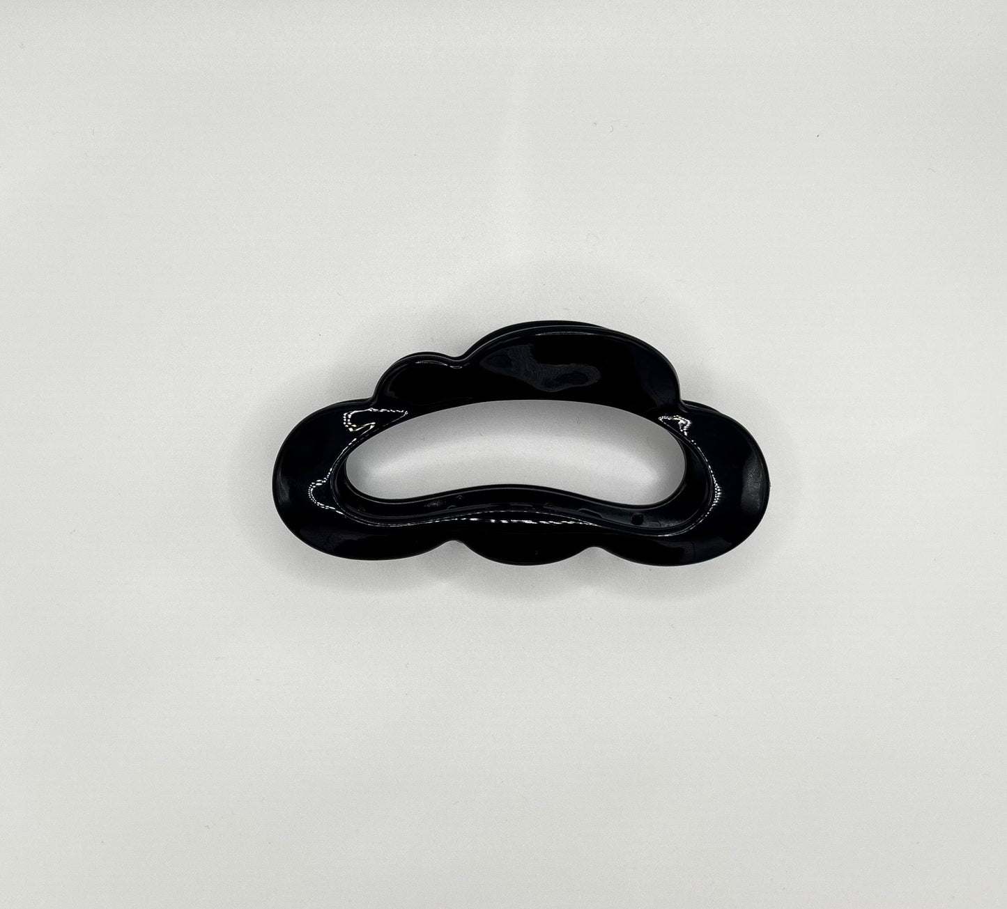 Cloud Hair Claw (White & Black)