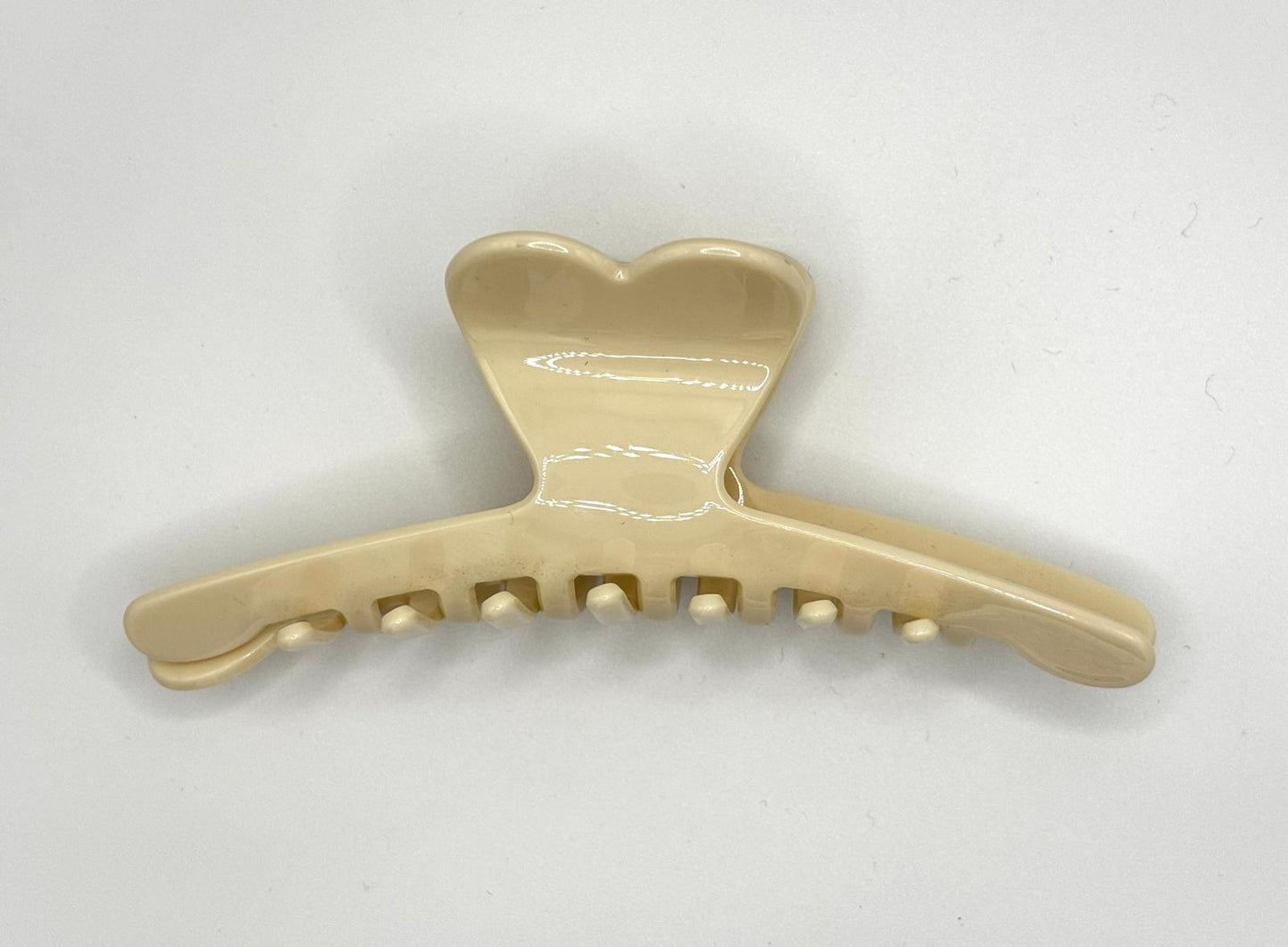 Twist Heart Hair Claw (3 Colours)