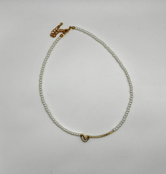 Heartlock Pearl Necklace (Gold & Silver)