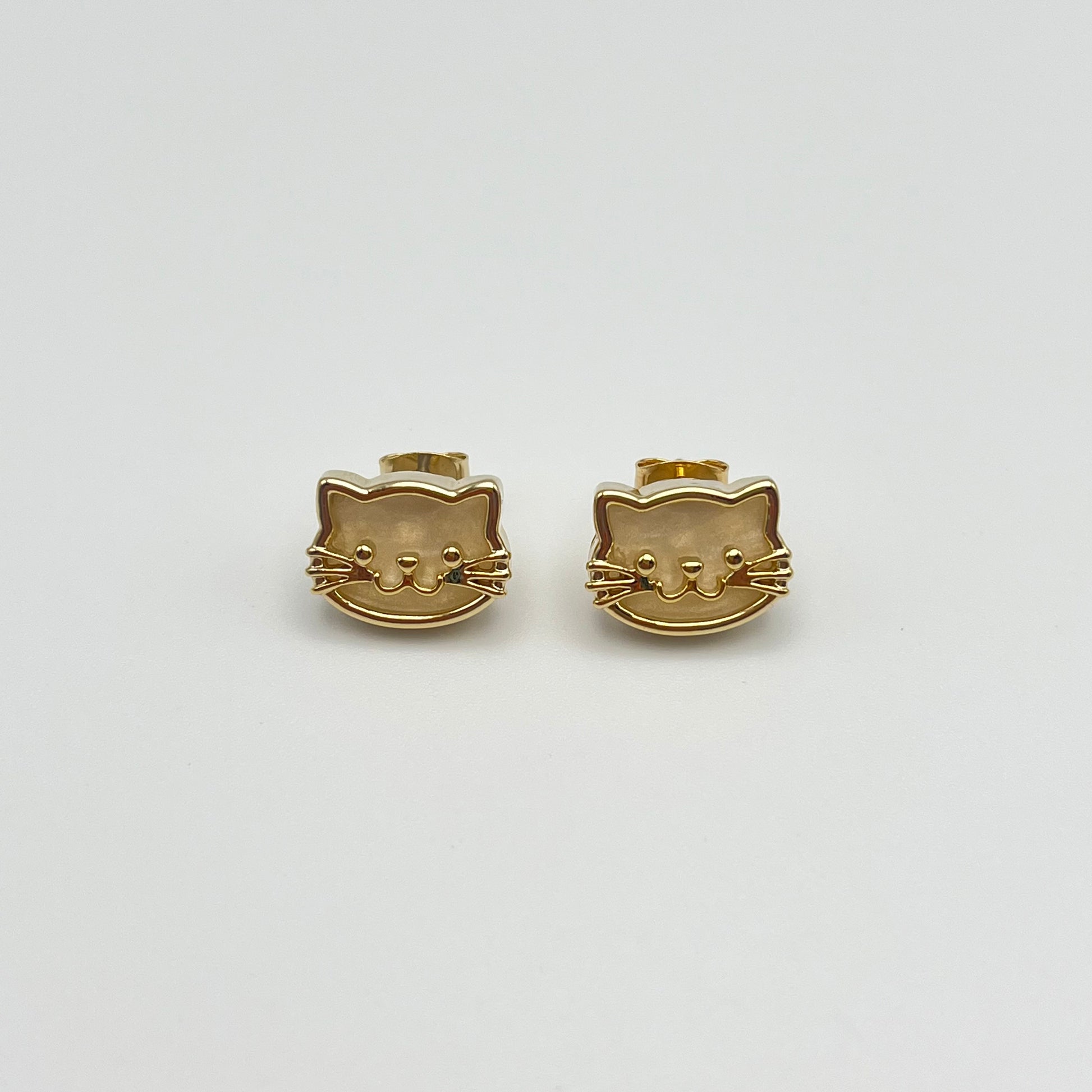 Latte Cat Stud Earrings (Cream) | Small Stud Earrings | AIGOO UK