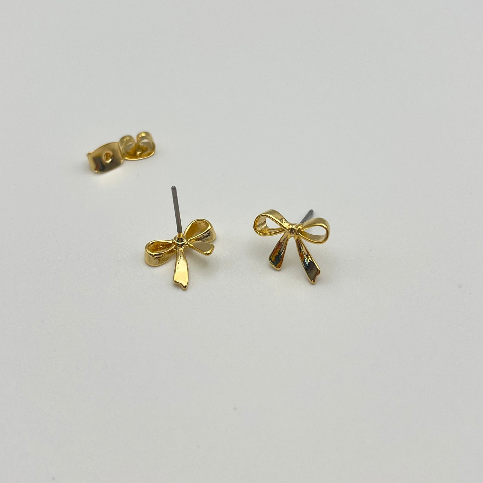 Dainty Bow Stud Earrings (Gold) | Small Stud Earrings | AIGOO