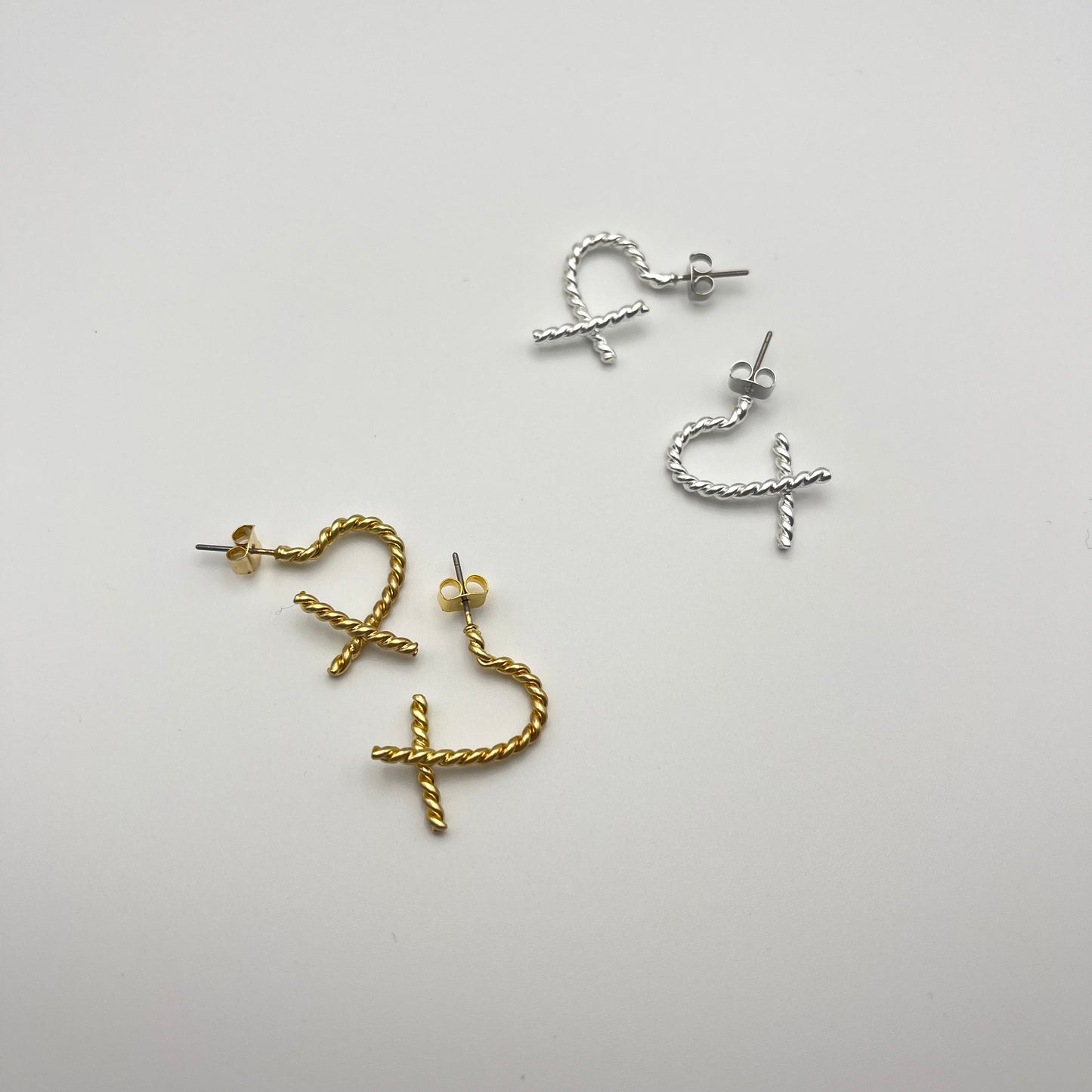 Woven Half Heart Stud Earrings (Gold, Silver) | Small Stud Earrings | AIGOO