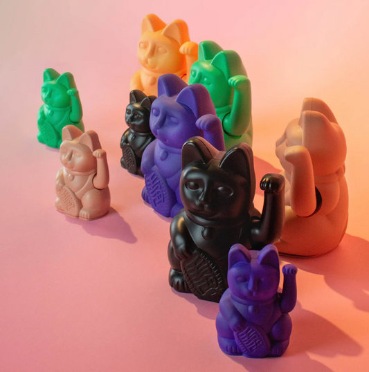 Lucky Cat – Classic & Mini Sizes – 16 Colours