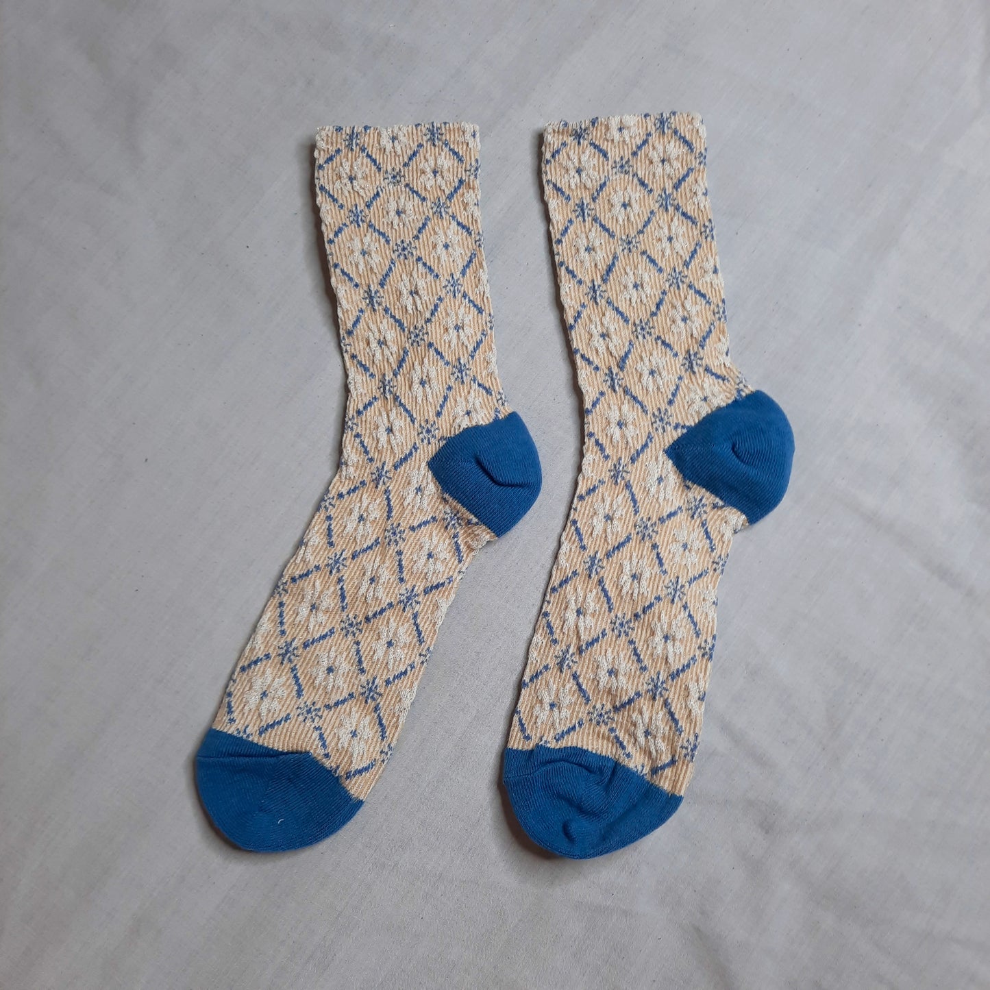 Vintage Snow Socks (Blue/Brown, Purple, Beige/Blue)